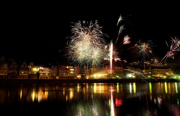 What are the best historical walking tours in London focusing on the Great Fire of 1666?